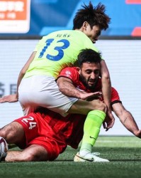 MK体育平台-巴尔加斯萌生去意：我想回阿根廷踢球但不取决于我