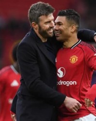 鲁尼：卡里克是曼联所有主帅里胜率最高的，他100%配得上转正